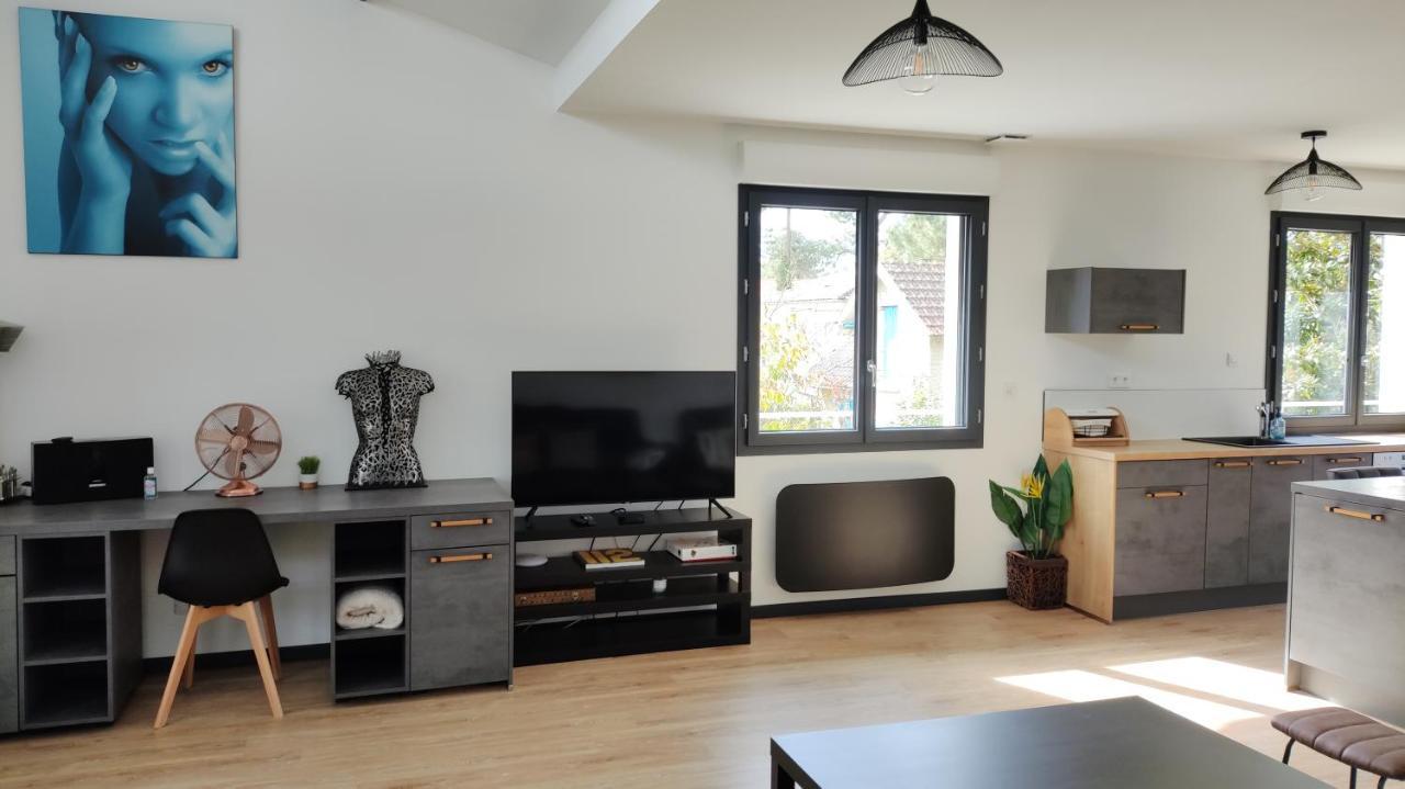 Villa Papillon***. Location Appartement 1Er Etage. Ronce-les-Bains Bagian luar foto